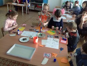 14 февраля 2018г., РМО Воспитателей, Дети за работой